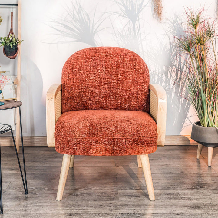 Fauteuil de salon en bois massif et cannage terracotta