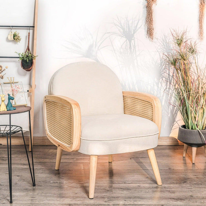 Fauteuil de salon en bois massif et cannage beige