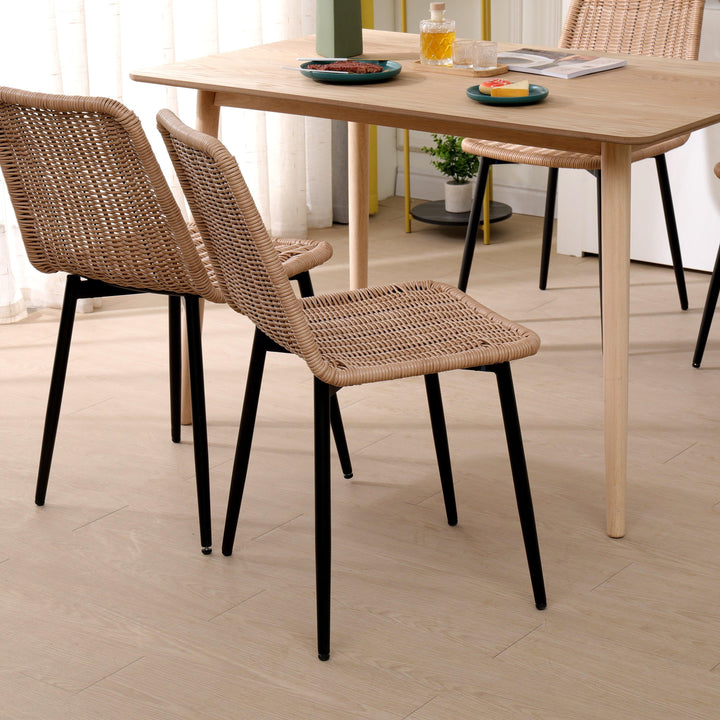 Lot de 4 chaises en métal et fibres