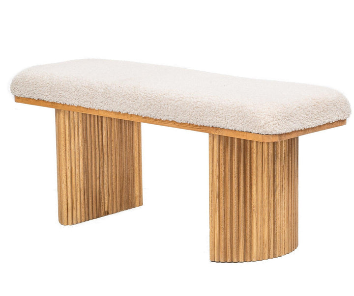 Banc en bois massif et bouclettes blanches