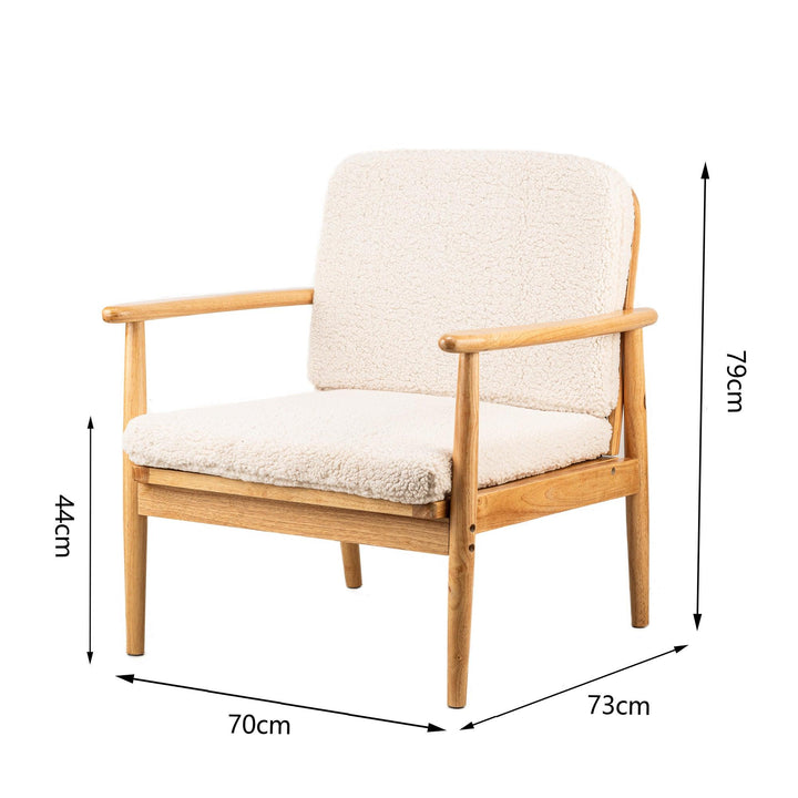 Fauteuil de salon en bois massif et bouclettes blanches