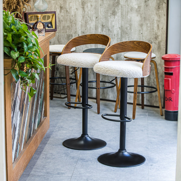 VICTORIA Set of 2 Wood and White Bouclé Bar Stools