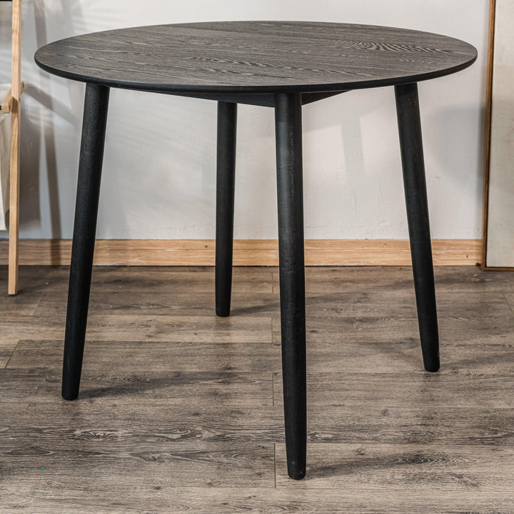 Table a manger 4 personnes en pin massif D90 coloris noir