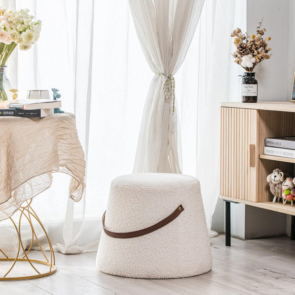 Pouf en bouclettes blanc avec corde