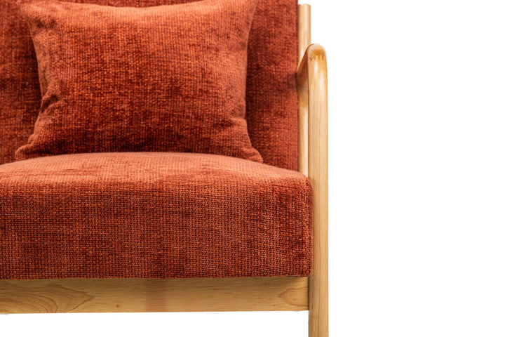 Fauteuil de salon en bois massif et tissu terracotta