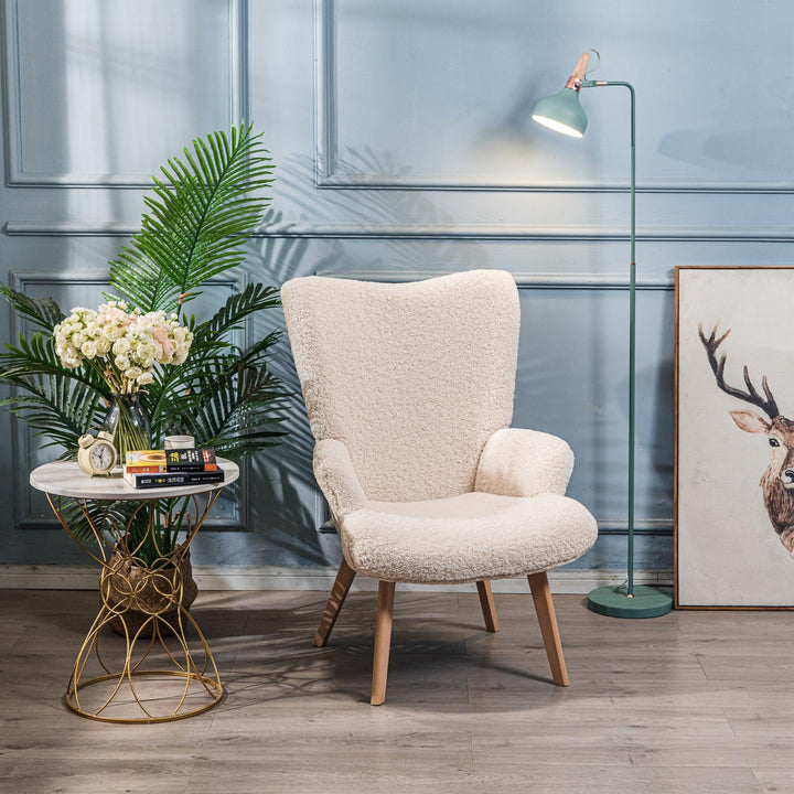 Fauteuil de salon en bois massif et bouclettes blanches